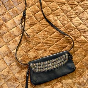 Patricia Nash Baku crossbody wristlet